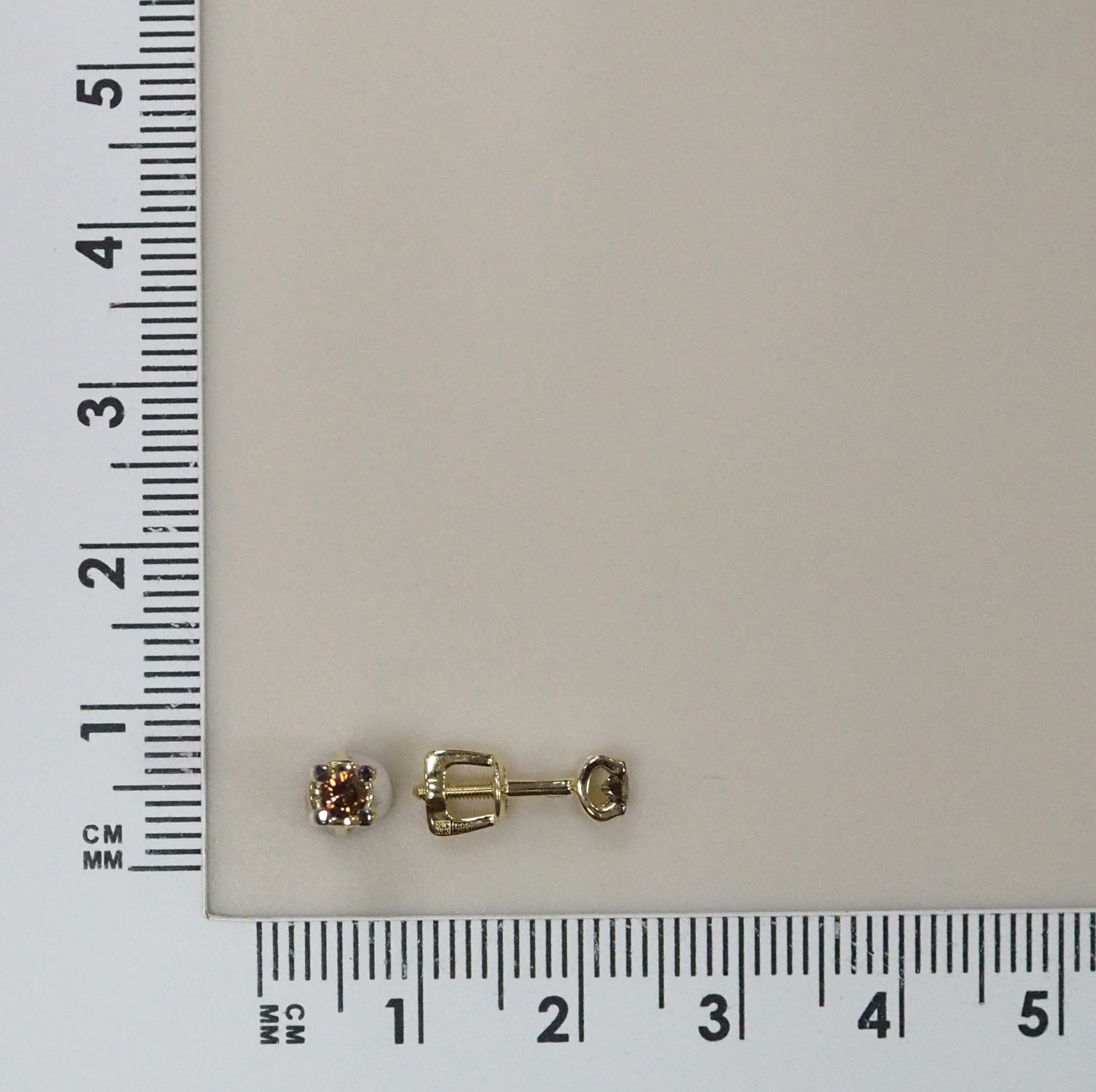 10511-000801 Серьги (Au 585)